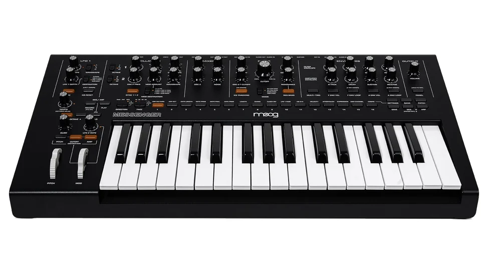 Moog Messenger analog synthesizer with 32 full-size keys, pitch and mod wheels