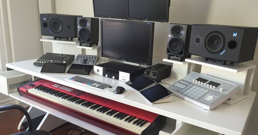 Pinterest minimal studio, clean, symmetric and simple with room to grow