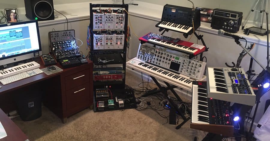 Imgur gear studio, after all the others, this one barely feels overwhelming