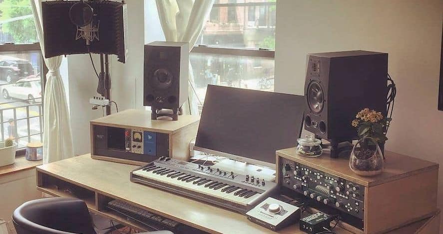 Pinterest wood studio, beautiful custom desk of unknown origin