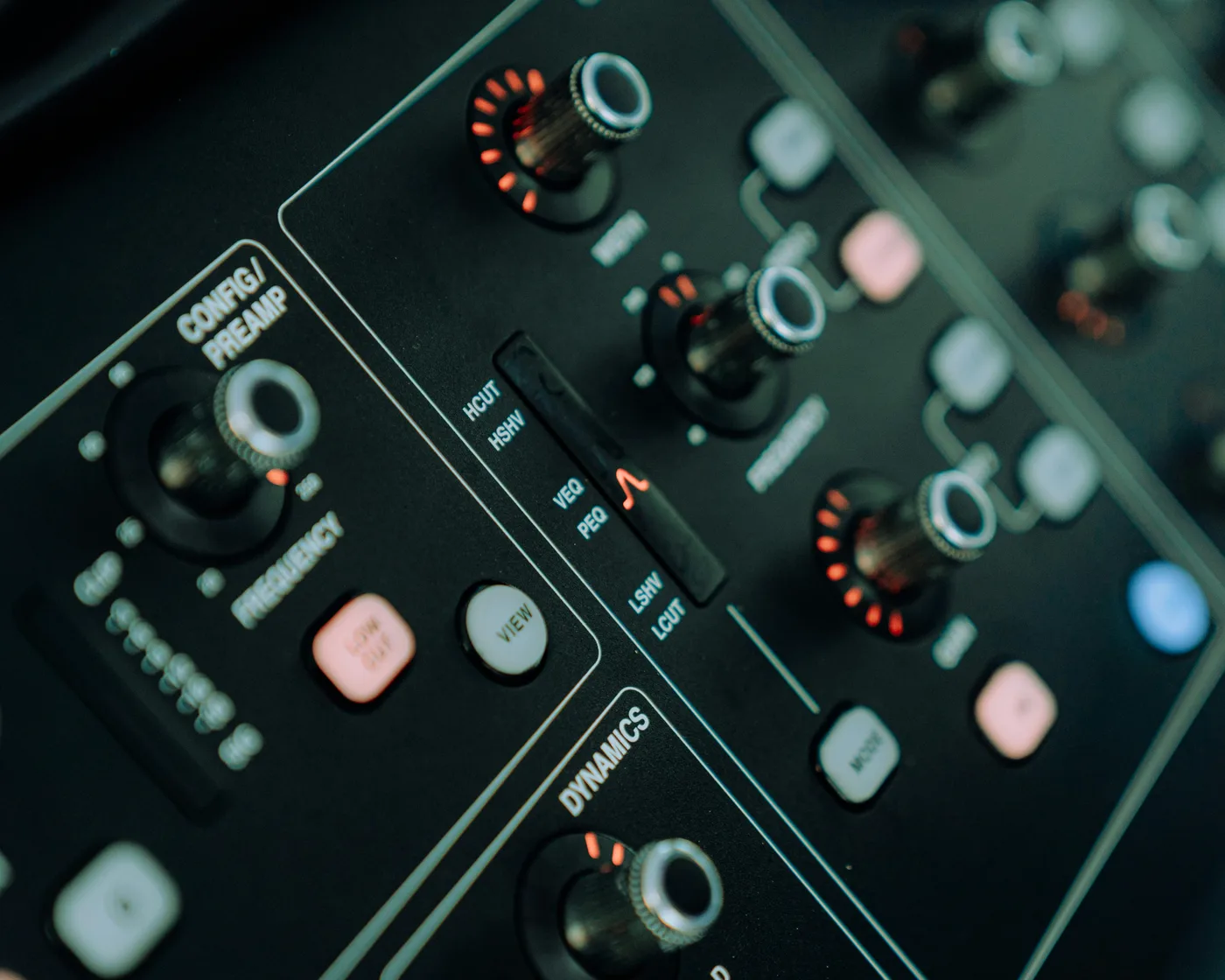 Compressor plugin interface used during a how to use a compressor session