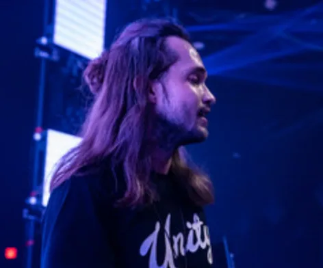 Daniel Simmons
